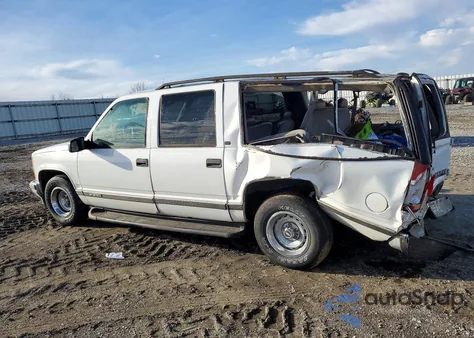 1999 Chevrolet Suburban C1500 from USA, damaged, VIN 3GNEC16R6XG240448